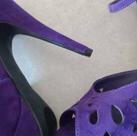 Elle Pumps Woman's Size 8 Med - Picture 6 of 7